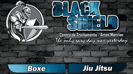 Black Shield Centro de Treinamento escola de artes marciais.