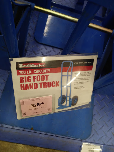 Hardware Store «Harbor Freight Tools», reviews and photos, 1019 N State College Blvd, Anaheim, CA 92806, USA