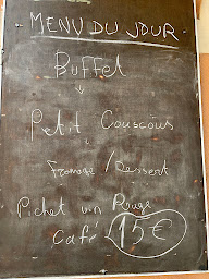 Photo n°9 de La table des deux freres à Le Truel ()