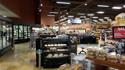 Supermarket «Giant Eagle Supermarket», reviews and photos, 1201 Mentor Ave, Painesville, OH 44077, USA