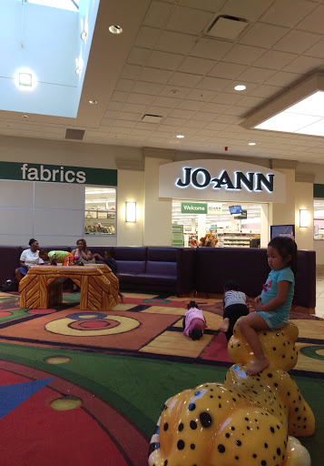 Fabric Store «Jo-Ann Fabrics and Crafts», reviews and photos, 200 Westgate Dr, Brockton, MA 02301, USA