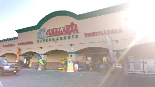 Supermarket «Vallarta Supermarkets», reviews and photos, 2705 S H St, Bakersfield, CA 93304, USA