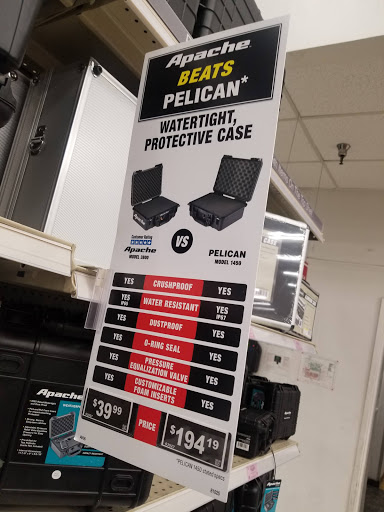 Hardware Store «Harbor Freight Tools», reviews and photos, 3660 E Foothill Blvd, Pasadena, CA 91107, USA