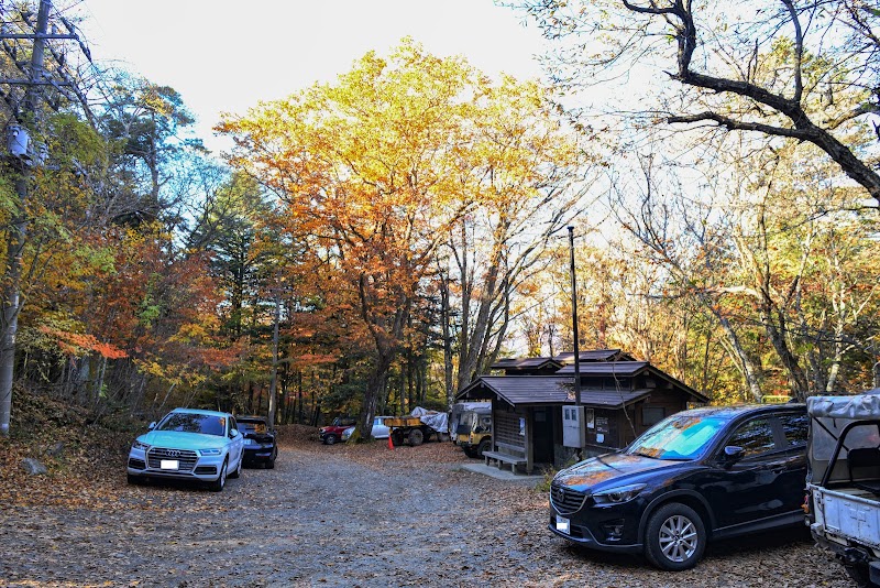 三ッ峠県営駐車場