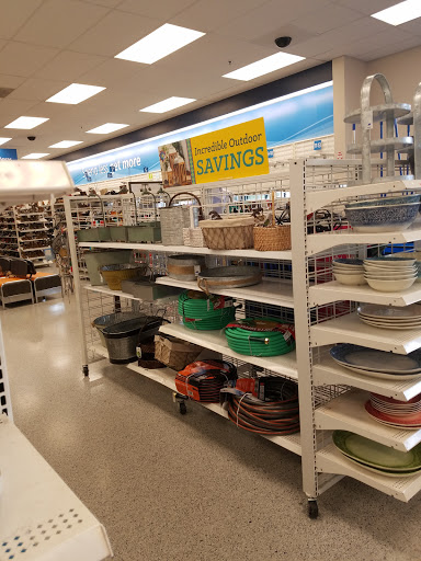 Clothing Store «Ross Dress for Less», reviews and photos, 3001 SW 160th Ave, Miramar, FL 33027, USA