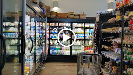 Grocery Store «Roberts Market & Liquor», reviews and photos, 3015 Woodside Rd, Redwood City, CA 94062, USA