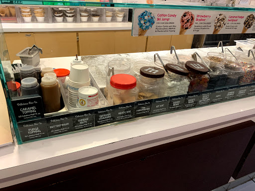 Ice Cream Shop «Marble Slab Creamery», reviews and photos, 780 E Road to Six Flags St #234, Arlington, TX 76011, USA