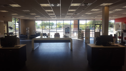 Cell Phone Store «Verizon Authorized Retailer, TCC», reviews and photos, 16845 E Shea Blvd, Fountain Hills, AZ 85268, USA