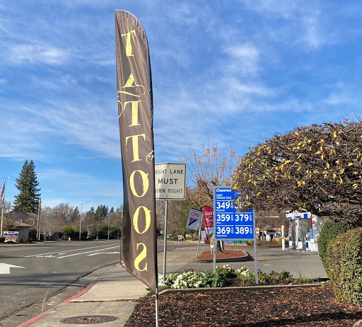 Shopping Mall «Larkfield Shopping Center», reviews and photos, 4754 Old Redwood Hwy, Santa Rosa, CA 95403, USA