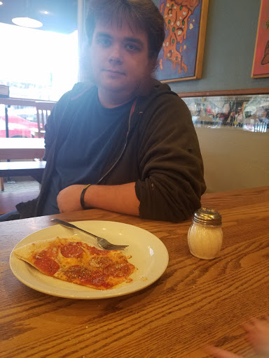 Pizza Restaurant «3rd Street Pizza Co», reviews and photos, 433 NE 3rd St, McMinnville, OR 97128, USA