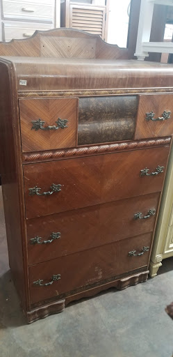 Used Furniture Store «C&D Second Chance», reviews and photos, 201 N Poplar Ave, Sanford, FL 32771, USA