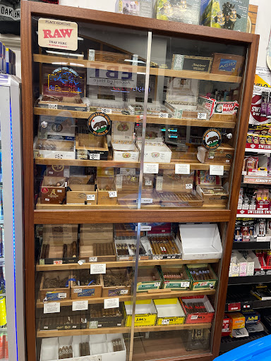 Store «Orangevale Liquor», reviews and photos, 8940 Greenback Ln, Orangevale, CA 95662, USA