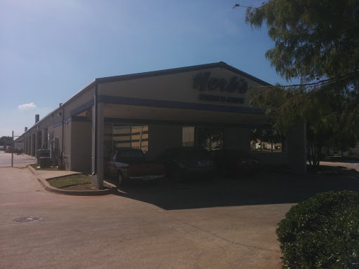 Auto Body Shop «Herbs Paint & Body», reviews and photos, 1205 Coit Rd, Plano, TX 75075, USA
