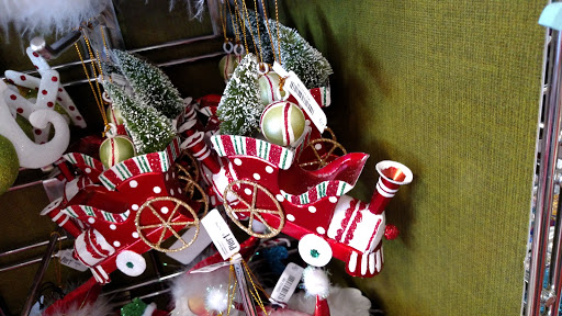 Home Goods Store «Pier 1 Imports», reviews and photos, 11211 SE 82nd Ave, Happy Valley, OR 97086, USA