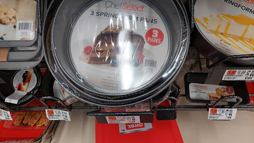 Grocery Store «Hannaford Supermarket», reviews and photos, 99 Main St, Gorham, ME 04038, USA