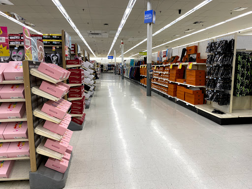 Discount Store «Kmart», reviews and photos, 2600 Willow Street Pike, Willow Street, PA 17584, USA