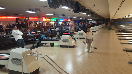 Bowling Alley «Plaza Lanes», reviews and photos, 2701 Douglas Ave, Des Moines, IA 50310, USA