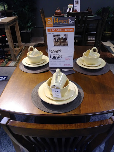 Furniture Store «Ashley HomeStore», reviews and photos, 1810 S Broadway, Los Angeles, CA 90015, USA