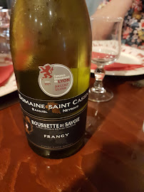 Champagne du Restaurant français La ferme de la Charbonnière à Menthon-Saint-Bernard - n°2