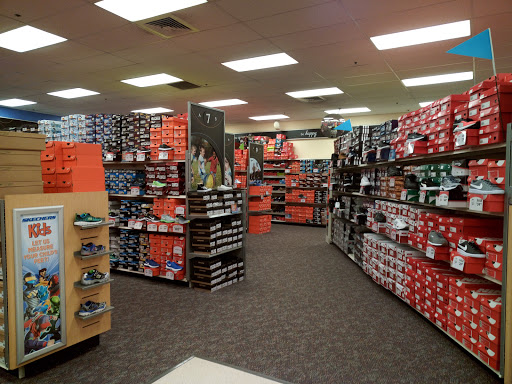 Shoe Store «Shoe Carnival», reviews and photos, 3035 N Rock Rd, Wichita, KS 67226, USA