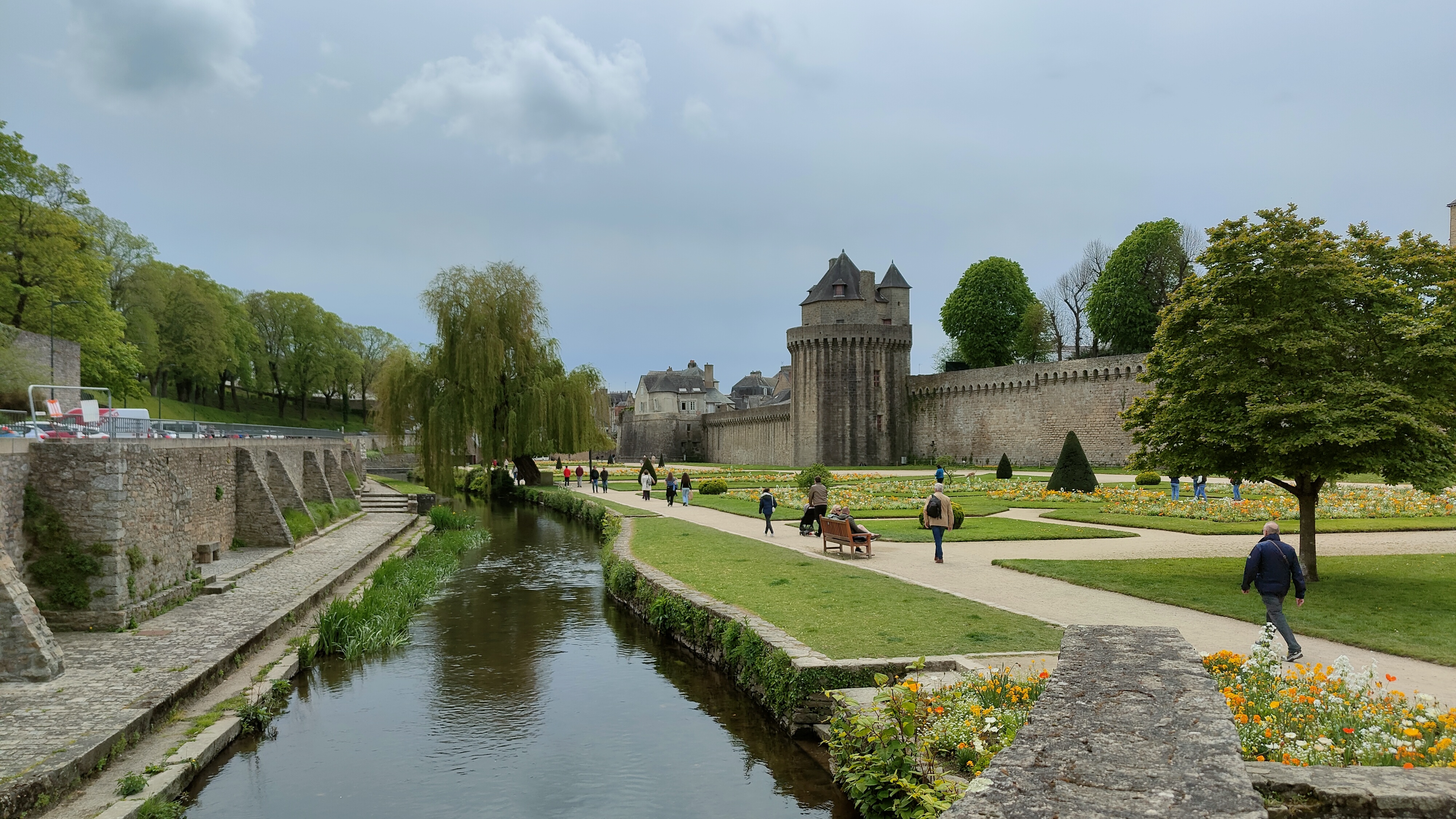 Photo n° 8 de l'avis de Régis.a fait le 25/04/2023 à 21:21