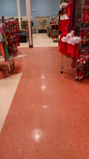 Thrift Store «Goodwill - West St. Paul», reviews and photos, 1361 S Robert St, West St Paul, MN 55118, USA