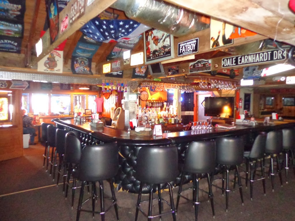 Barry's Walnut Island Restaurant 27939