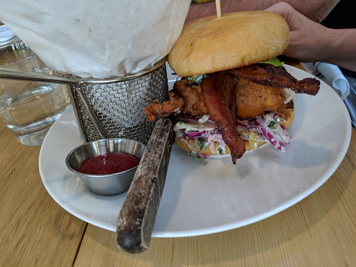 Shopping Mall «Carlmont Village Shopping Center», reviews and photos, 1049 Alameda de las Pulgas, Belmont, CA 94002, USA