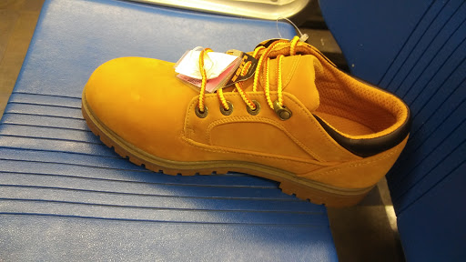 Sporting Goods Store «Big 5 Sporting Goods», reviews and photos, 2259 N Fremont St, Monterey, CA 93940, USA