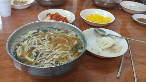 Um ma son Arirang Korean Kitchen