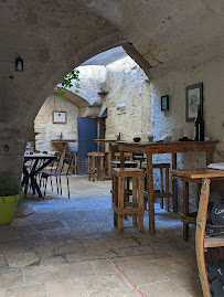 Atmosphère du Restaurant français Bec à Vin à Uzès - n°11