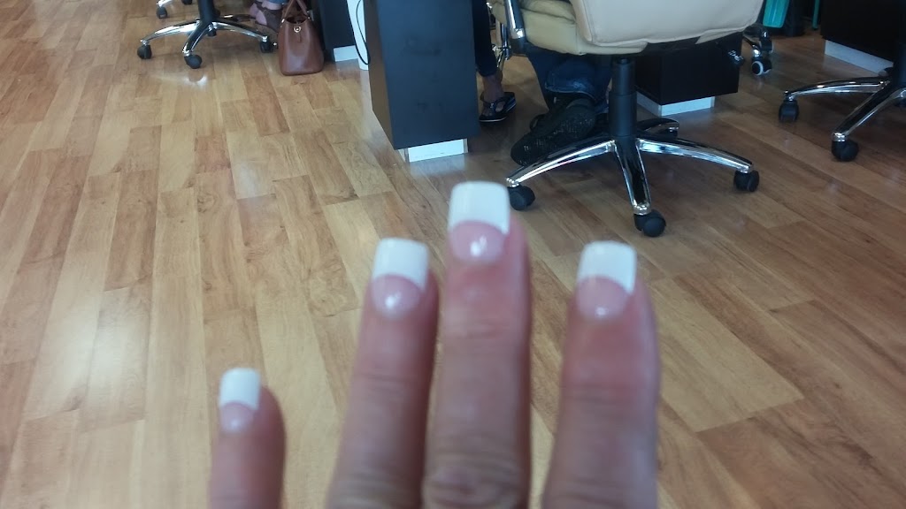 Beautiful Nails 38261