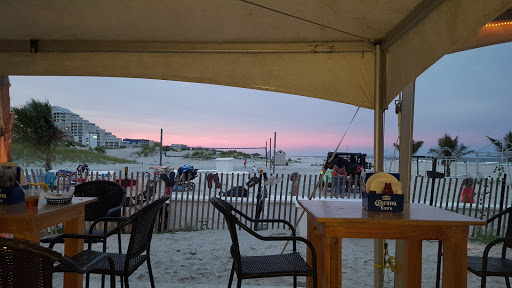 Bar & Grill «The Club at Diamond Beach», reviews and photos, 600 E Raleigh Ave, Wildwood Crest, NJ 08260, USA