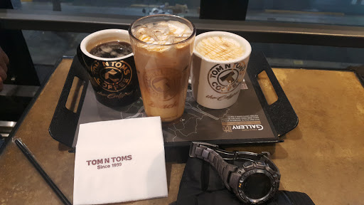 Toms N Toms Coffee