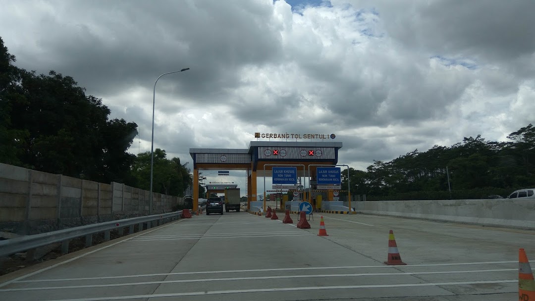 Gerbang Tol Sentul 1