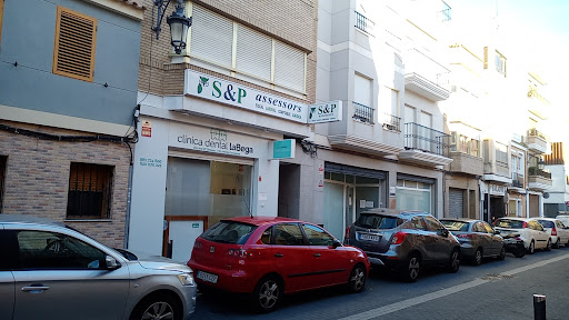 Clínica Dental La Bega en Cullera, Valencia