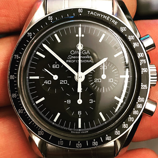 Manhattan Beach Watch Repair image