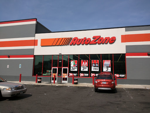 AutoZone, 7-49 Wyckoff Ave, Ridgewood, NY 11385, USA, 