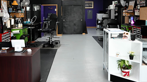 Explore bouquet tattoo ideas, creative tattoo ideas in Saint Petersburg, available at Phoebus Tattoos