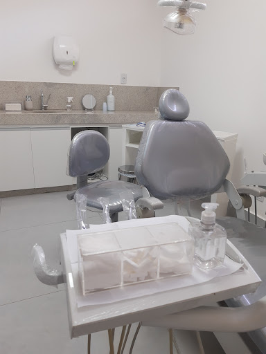 Logo da empresa - Dentista Ivone Barbosa
