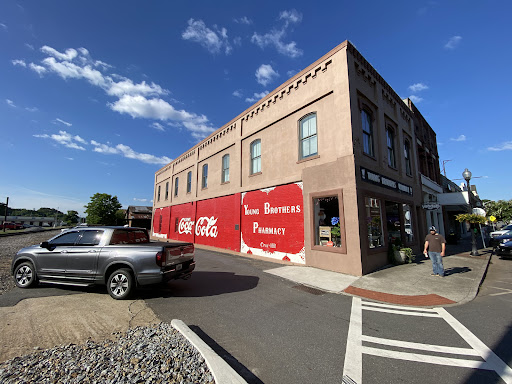Pharmacy «Young Brothers Pharmacy», reviews and photos, 2 W Main St, Cartersville, GA 30120, USA