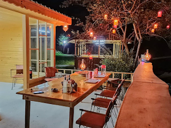 Dereiçi kafe restoran