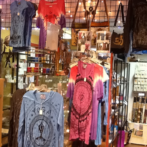 Beauty Salon «Avant Garde Salon & Beauty», reviews and photos, 328 E Main St, Branford, CT 06405, USA