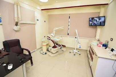 Al Fayrouz Dental Center - مركز الفيروز لطب و جراحة الاسنان