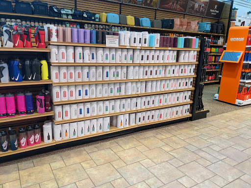 Sporting Goods Store «SCHEELS», reviews and photos, 101 Jordan Creek Pkwy #4000, West Des Moines, IA 50266, USA