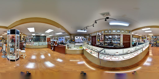 Pawn Shop «Pine Ridge Pawn & Jewelry», reviews and photos, 2033 Pine Ridge Rd #4, Naples, FL 34109, USA