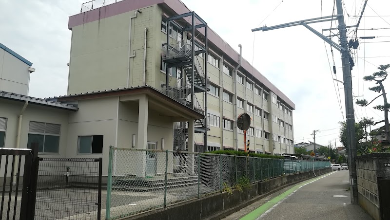 新潟市立坂井輪中学校