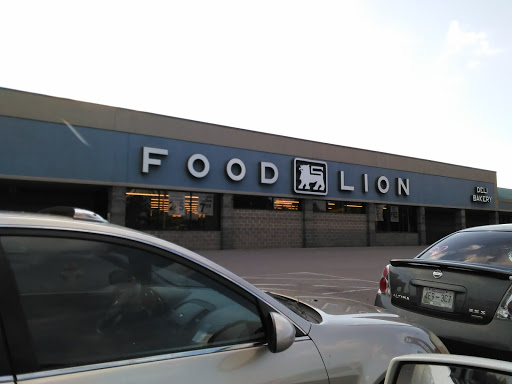 Grocery Store «Food Lion», reviews and photos, 219 Colloredo Blvd, Shelbyville, TN 37160, USA