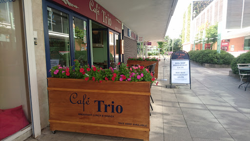 Trio