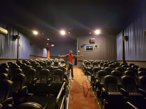 Movie Theater «Bow Tie Franklin Square Cinemas», reviews and photos, 989 Hempstead Turnpike, Franklin Square, NY 11010, USA